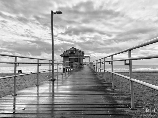 A cloudy afternoon at the pier